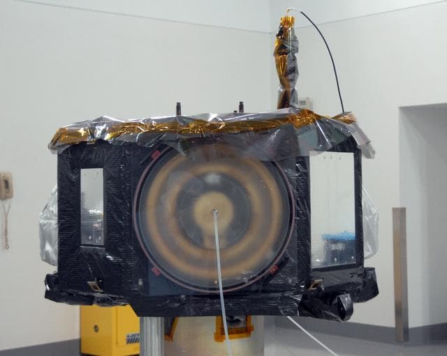 NASA image: KSC-08pd2506