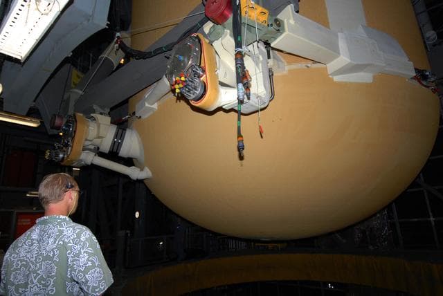 NASA image: KSC-08pd2517
