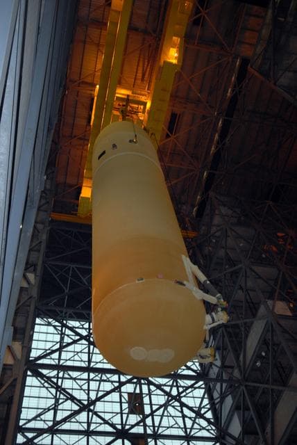 NASA image: KSC-08pd2519