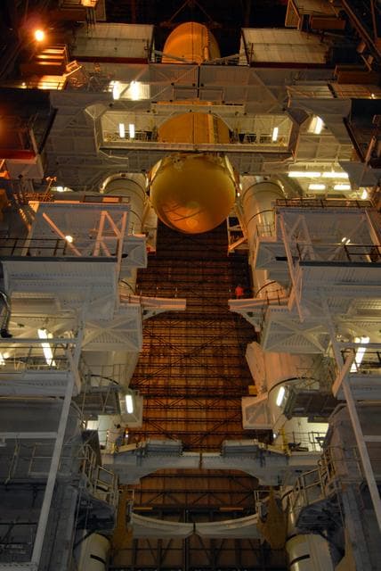 NASA image: KSC-08pd2522
