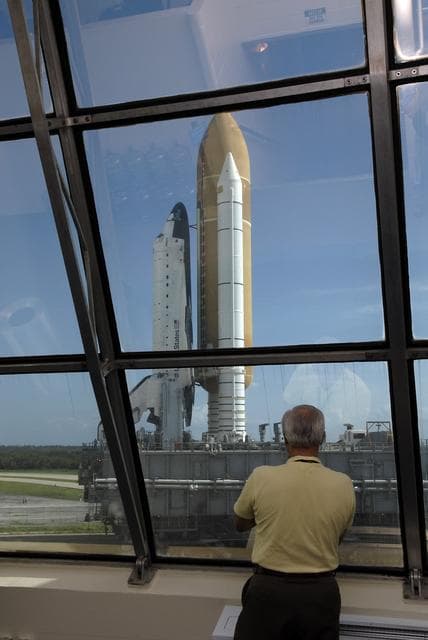 NASA image: KSC-08pd2533