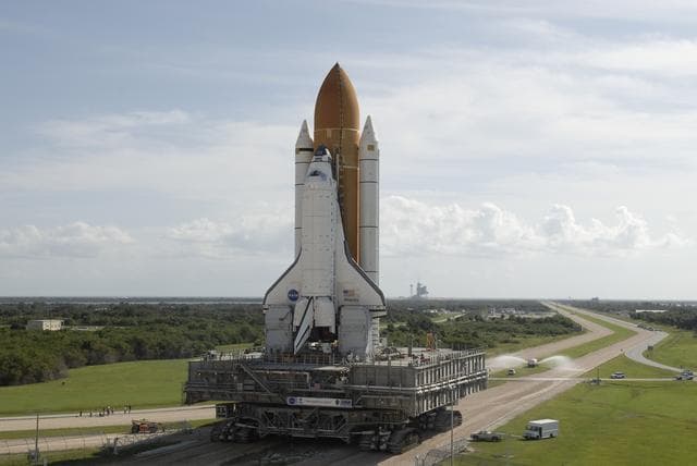 NASA image: KSC-08pd2535