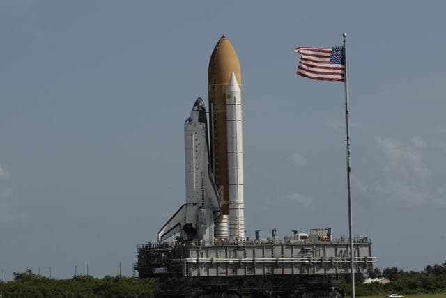 NASA image: KSC-08pd2537
