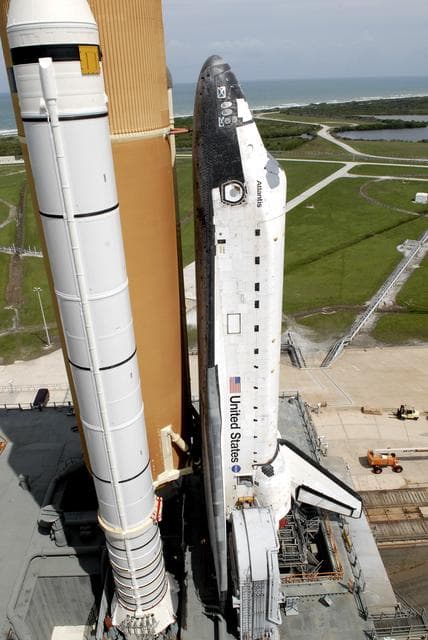 NASA image: KSC-08pd2546