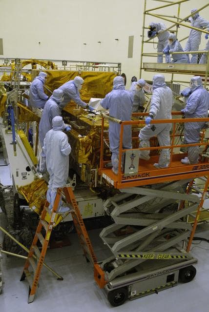 NASA image: KSC-08pd2561