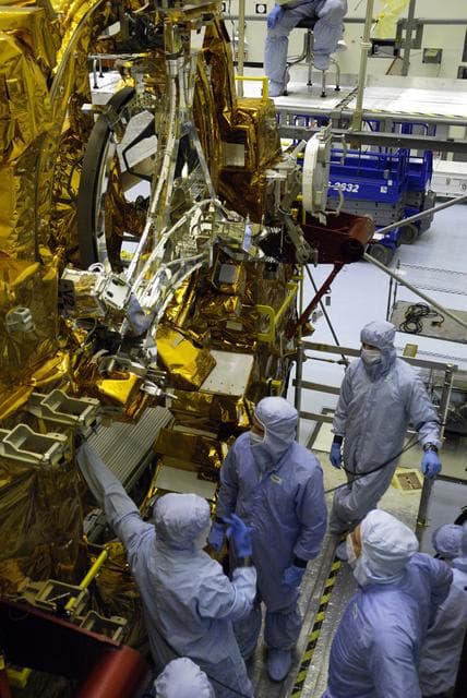 NASA image: KSC-08pd2573