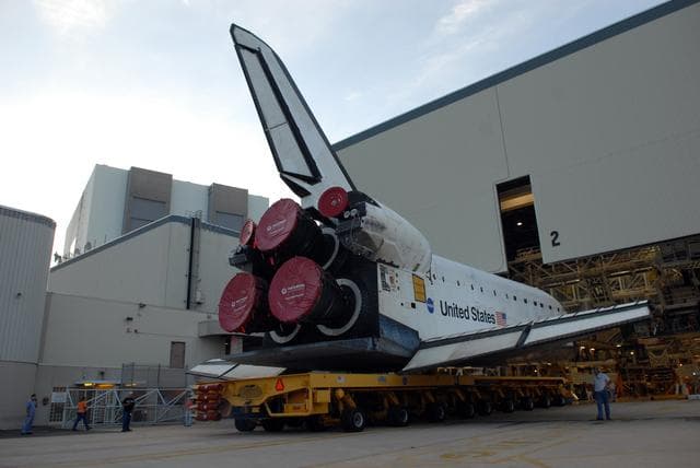 NASA image: KSC-08pd2598