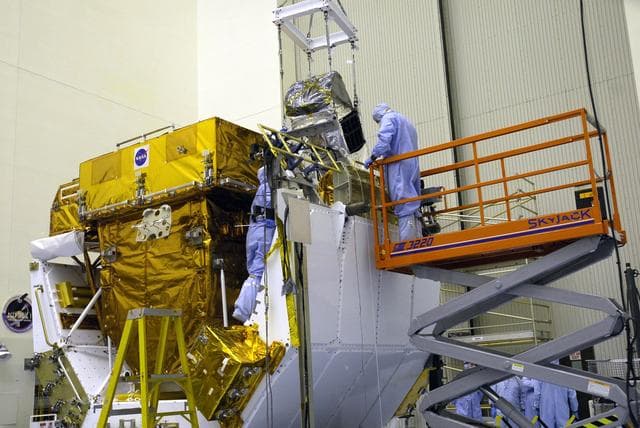 NASA image: KSC-08pd2624