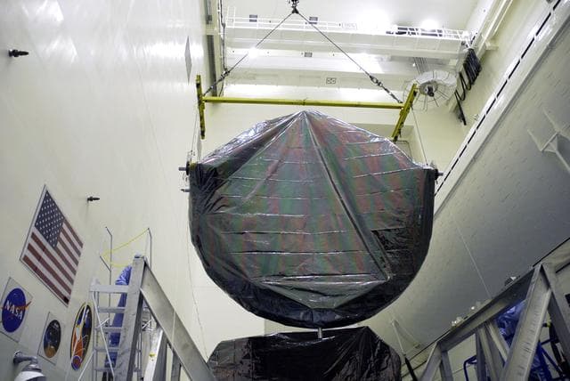 NASA image: KSC-08pd2628