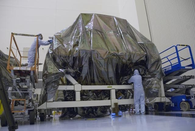 NASA image: KSC-08pd2656