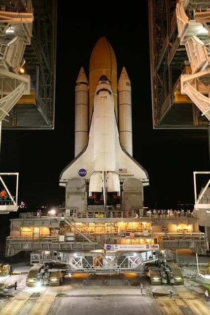NASA image: KSC-08pd2663