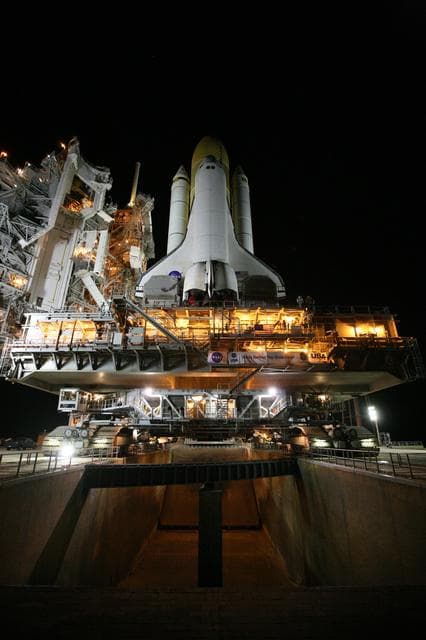 NASA image: KSC-08pd2672