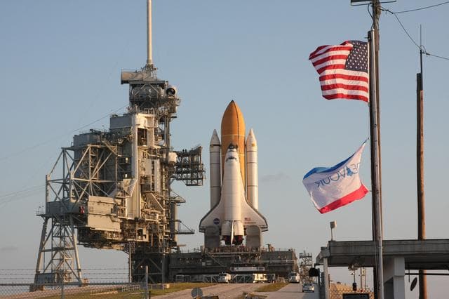 NASA image: KSC-08pd2680
