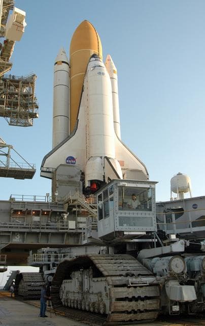 NASA image: KSC-08pd2700