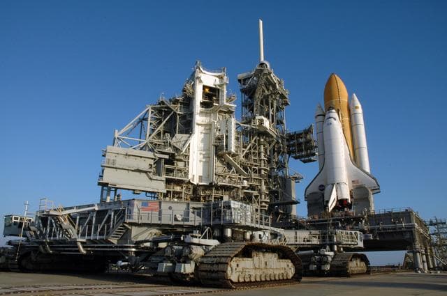 NASA image: KSC-08pd2702