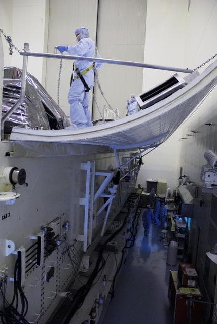 NASA image: KSC-08pd2708
