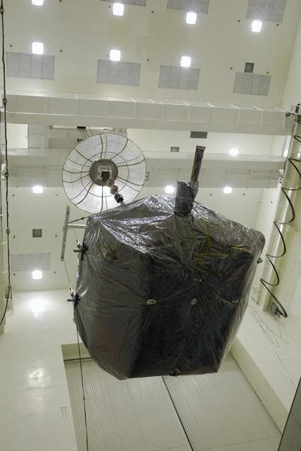 NASA image: KSC-08pd2713