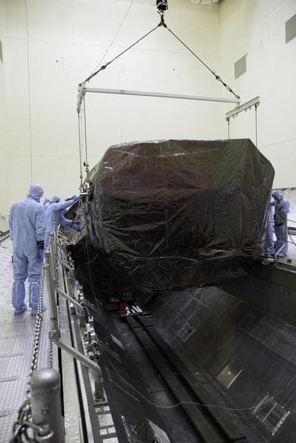 NASA image: KSC-08pd2716