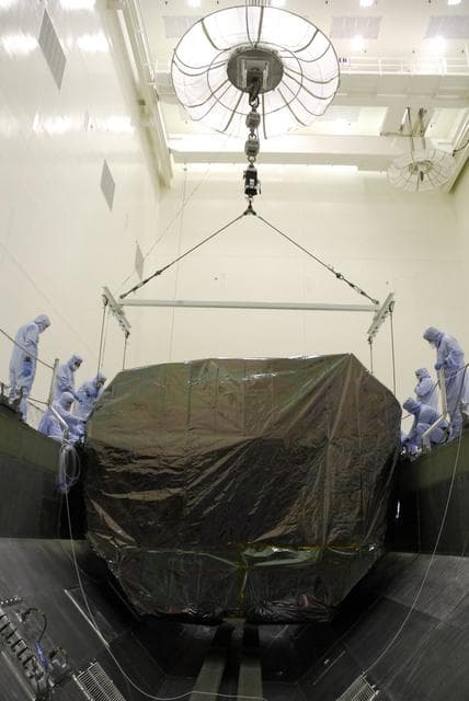 NASA image: KSC-08pd2717