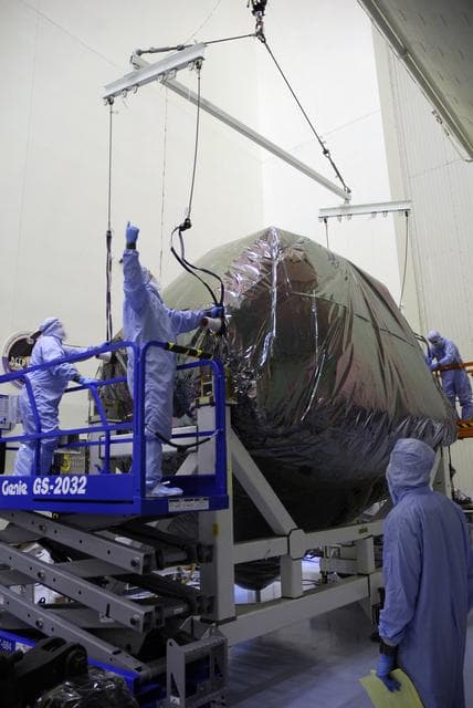 NASA image: KSC-08pd2719