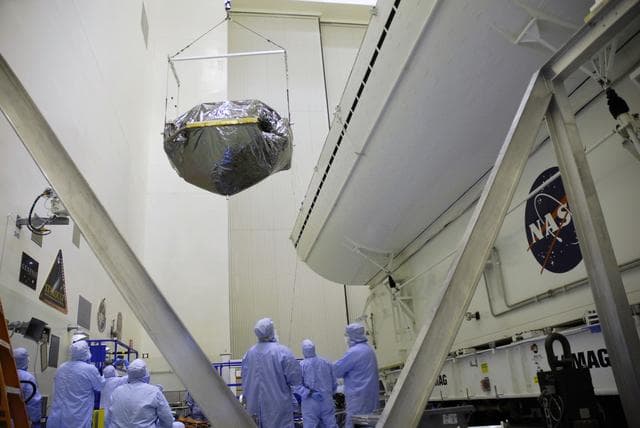 NASA image: KSC-08pd2722