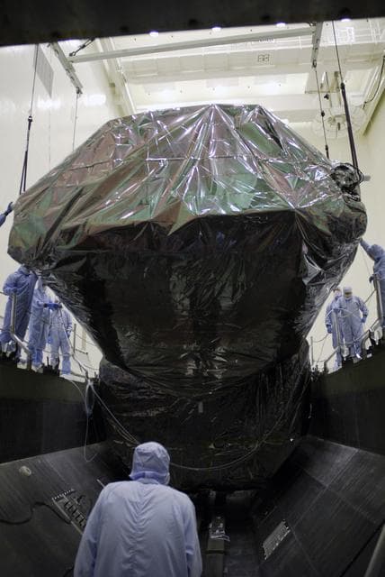 NASA image: KSC-08pd2723