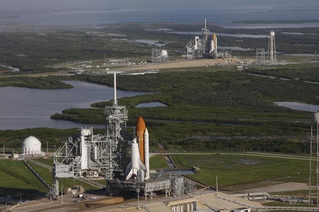 NASA image: KSC-08pd2731