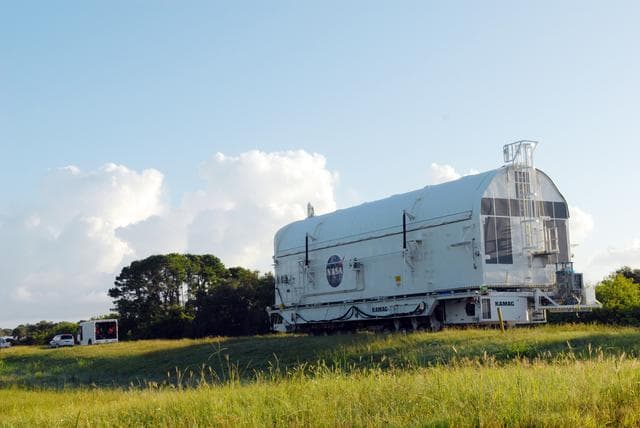 NASA image: KSC-08pd2741