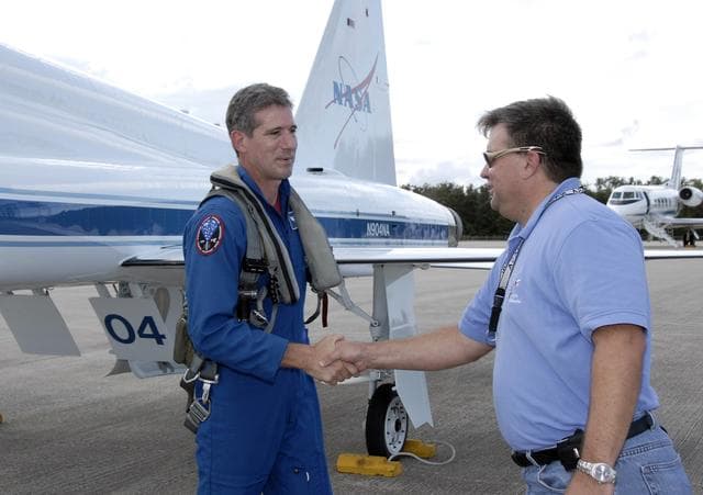 NASA image: KSC-08pd2746