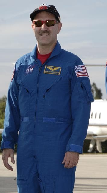 NASA image: KSC-08pd2754