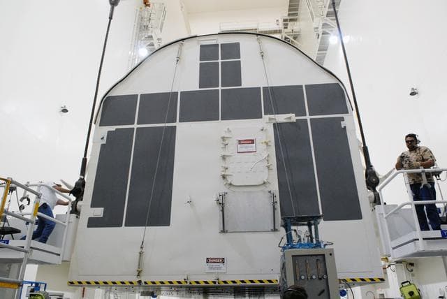 NASA image: KSC-08pd2772