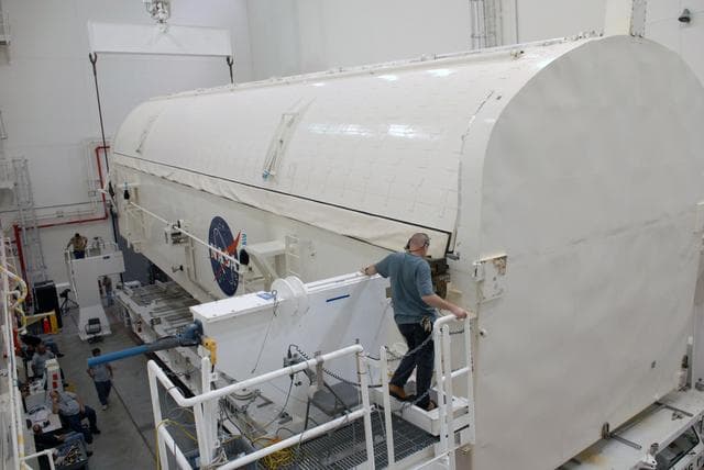 NASA image: KSC-08pd2774