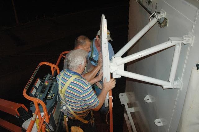 NASA image: KSC-08pd2789
