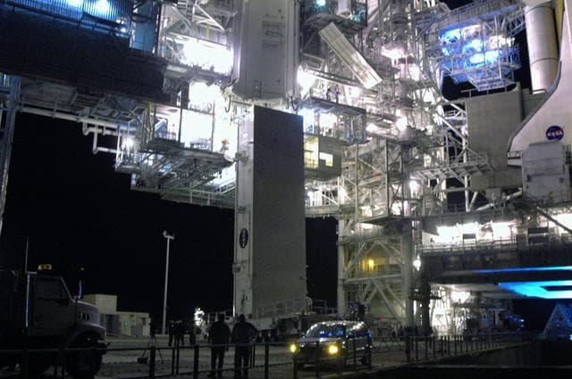 NASA image: KSC-08pd2794