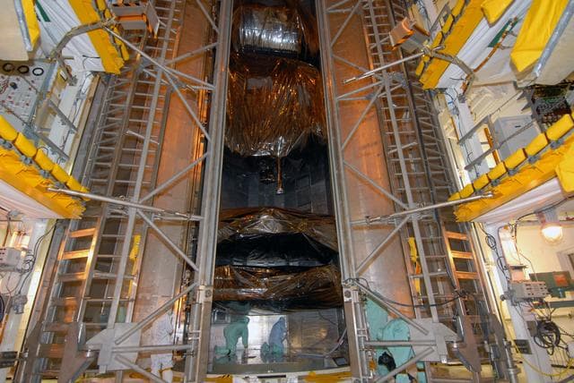 NASA image: KSC-08pd2803