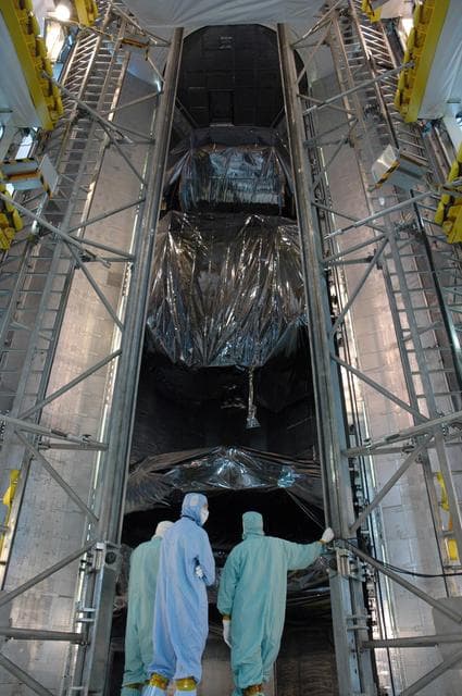 NASA image: KSC-08pd2824