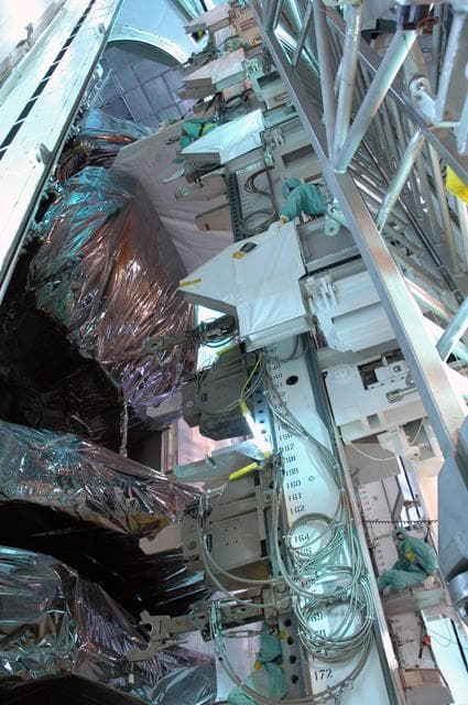 NASA image: KSC-08pd2830