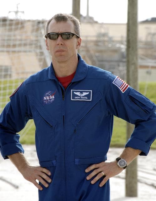 NASA image: KSC-08pd2853