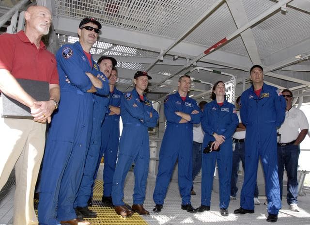 NASA image: KSC-08pd2856