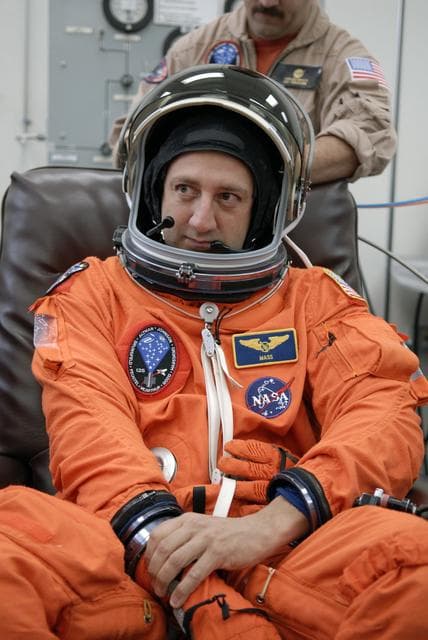 NASA image: KSC-08pd2873