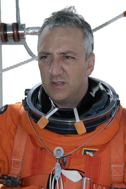 NASA image: KSC-08pd2908