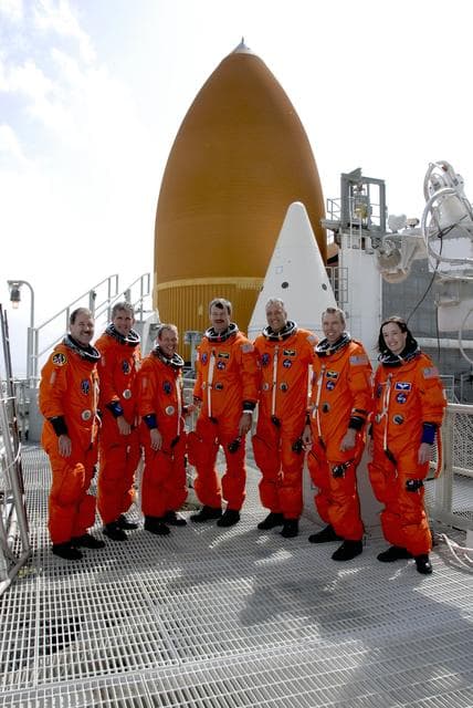 NASA image: KSC-08pd2909