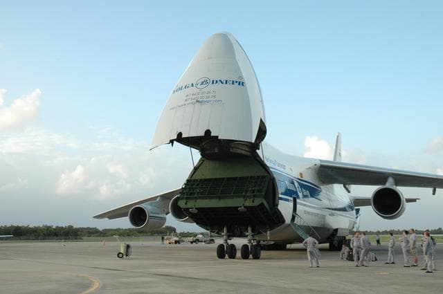 NASA image: KSC-08pd2913