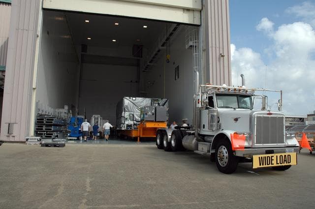 NASA image: KSC-08pd2929