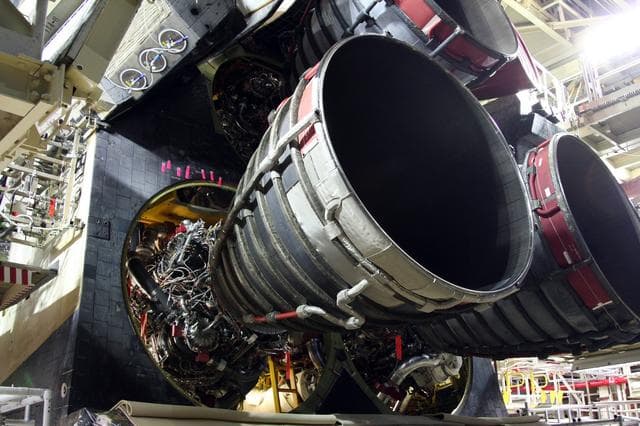 NASA image: KSC-08pd2931