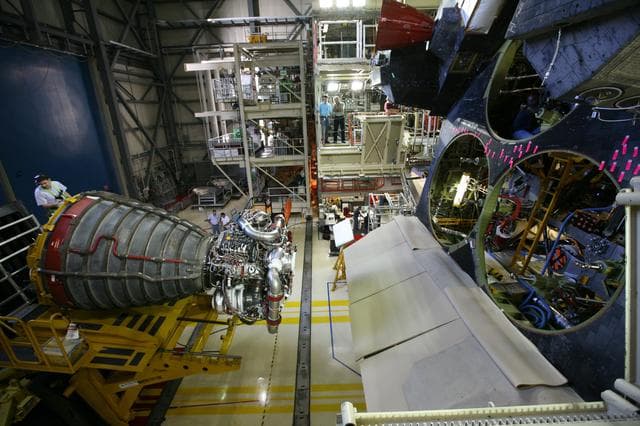 NASA image: KSC-08pd2943