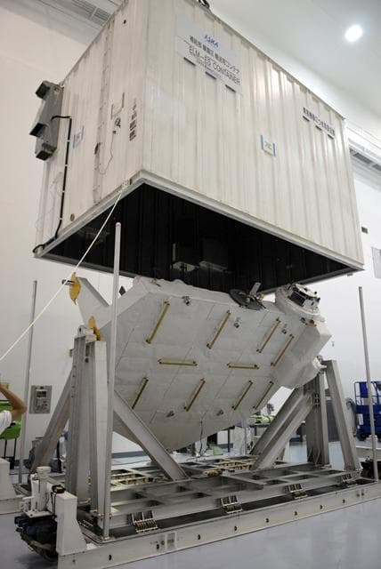 NASA image: KSC-08pd2960