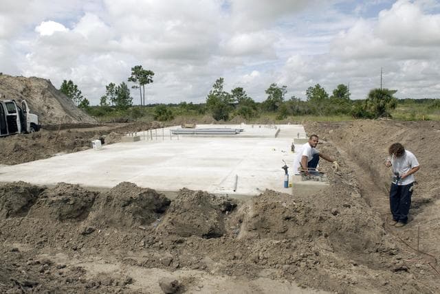 NASA image: KSC-08pd2975