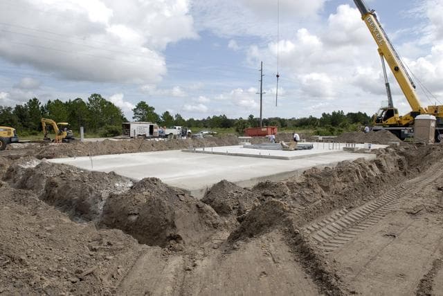 NASA image: KSC-08pd2977