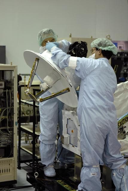 NASA image: KSC-08pd2983